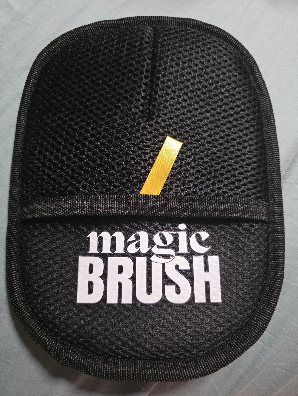 The Magic Brush - Pet Hair Remover Glove / Grooming Mitt